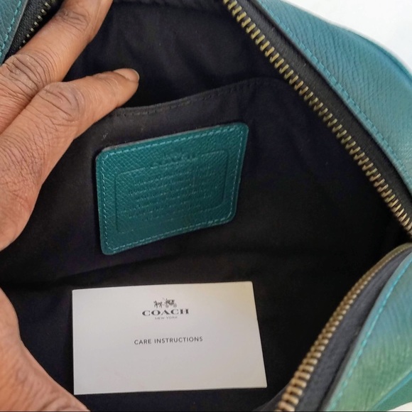 💼 Coach Teal Bleecker Leather Travel Case - Picture 3 of 7